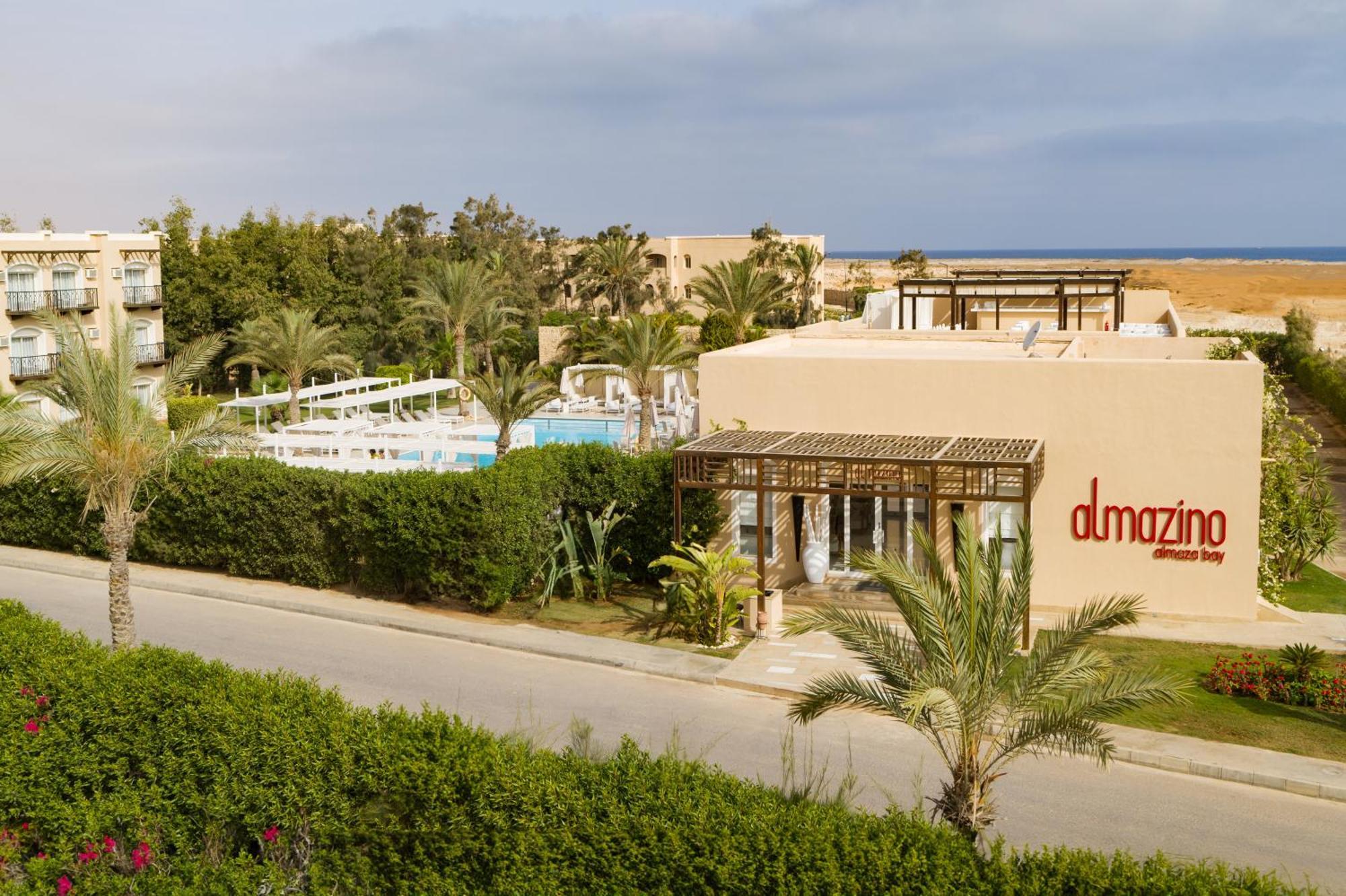 Hotel Jaz Neo Almazino, Almaza Bay à Majid Abu Zayd Extérieur photo