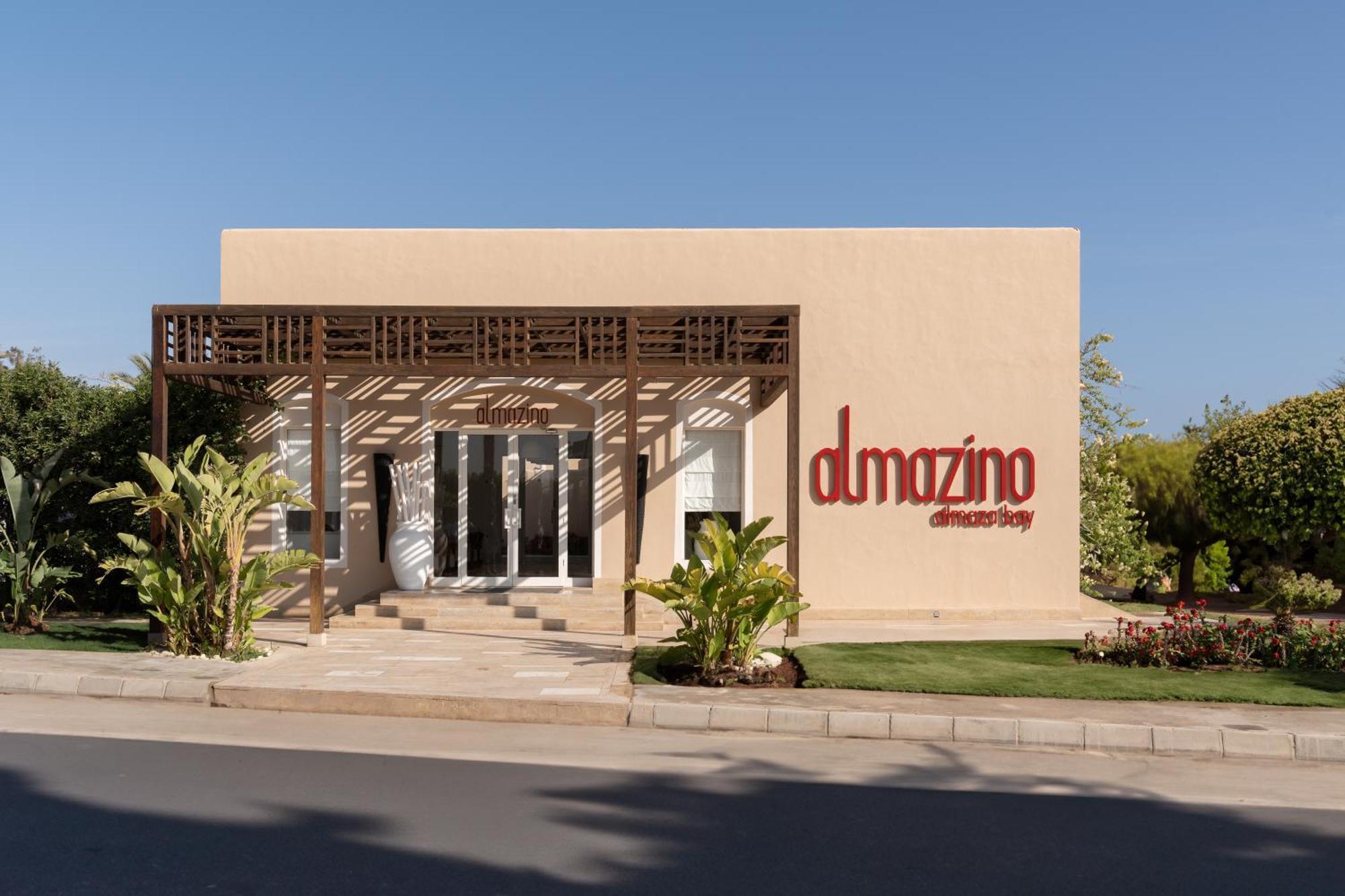 Hotel Jaz Neo Almazino, Almaza Bay à Majid Abu Zayd Extérieur photo